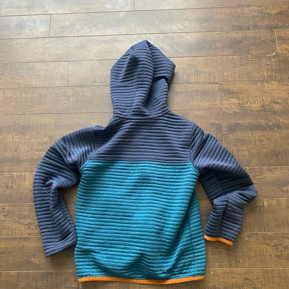 L.L. Bean Airlight Full zip colourblock hoodie - Picture 6 of 9